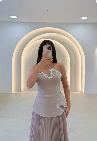 Taupe