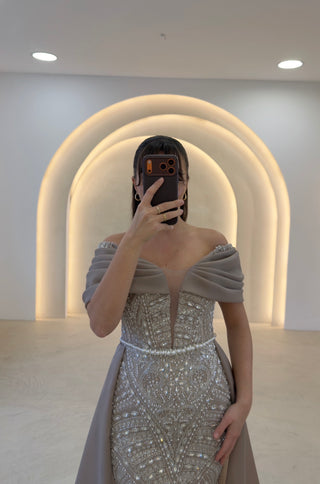 Taupe