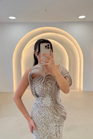 Taupe